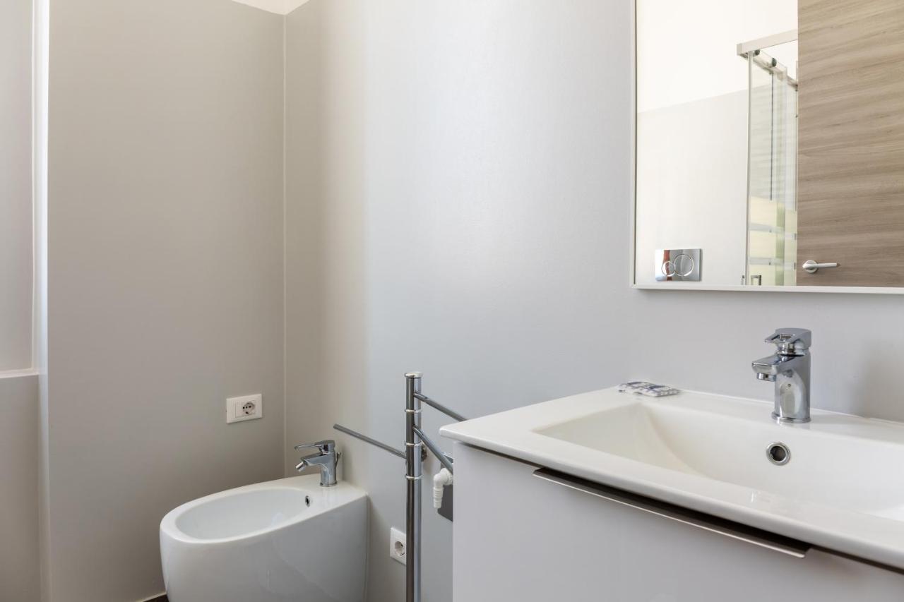 Newly Renovated Loft Near Centrale Milano Eksteriør bilde